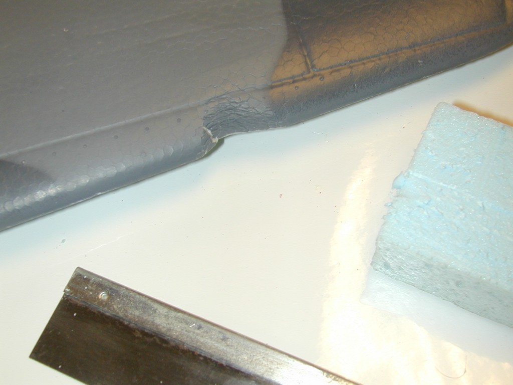 DSCN0308 Model Airplane News - RC Airplane News | Fast Foam-Wing Fixes