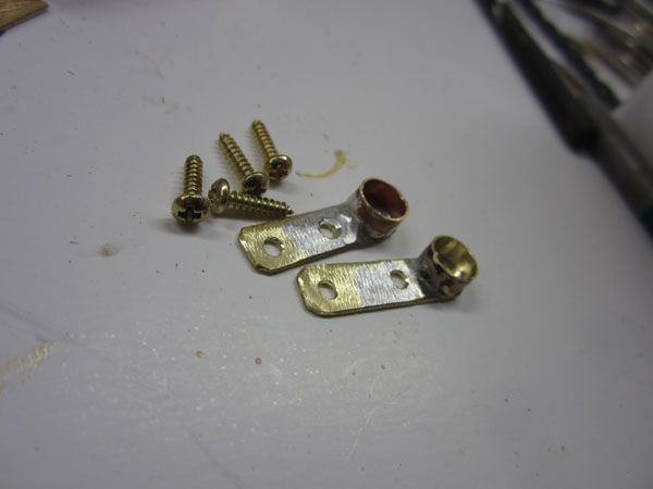 Small details count: WW I "Axe Handle" Wingtip Skids