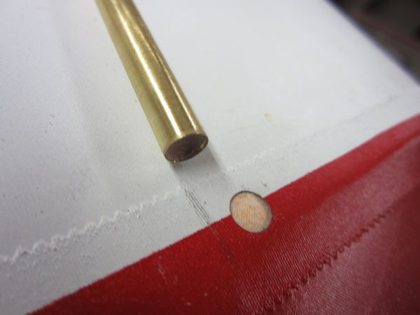 Small details count: WW I "Axe Handle" Wingtip Skids