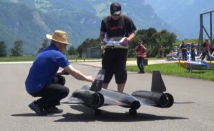  SR-71 Blackbird 1/10-Scale Beauty